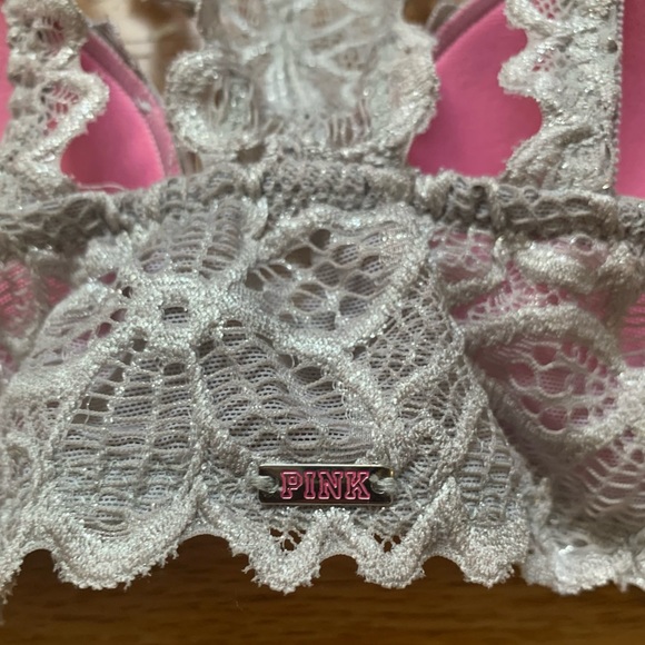 NWOT - VS PINK Metallic Light Gray Front Hook Lace Underwire Bra. Size 32B. - Picture 4 of 4
